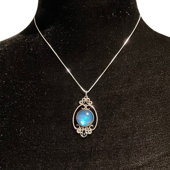 Sterling Silver Blue stone pendant + chain | 16" - Picture 9 of 9
